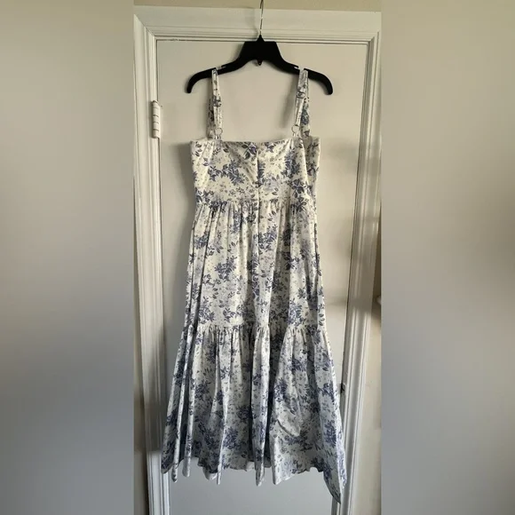 House of CB Elia Floral Blue and White Dress - Picture 3 of 3